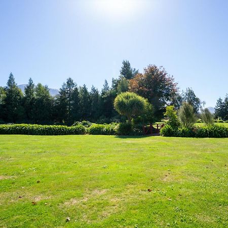 Donegal House Hotel Кайкура Екстериор снимка