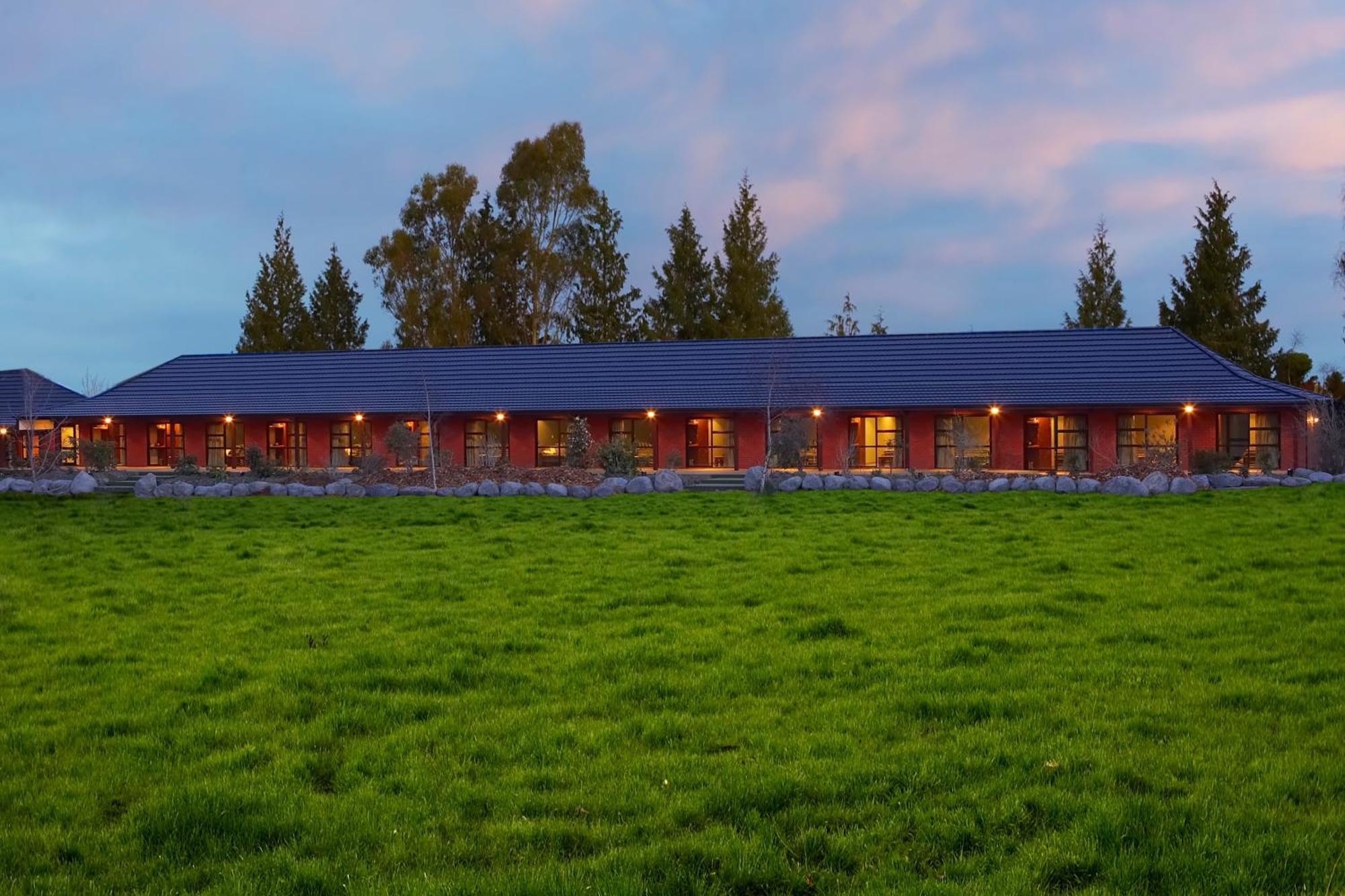 Donegal House Hotel Кайкура Екстериор снимка