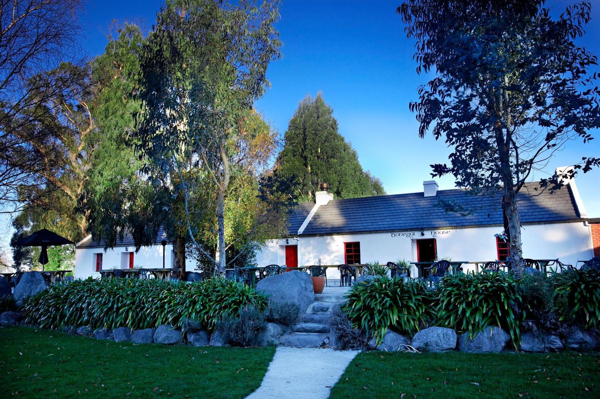 Donegal House Hotel Кайкура Екстериор снимка