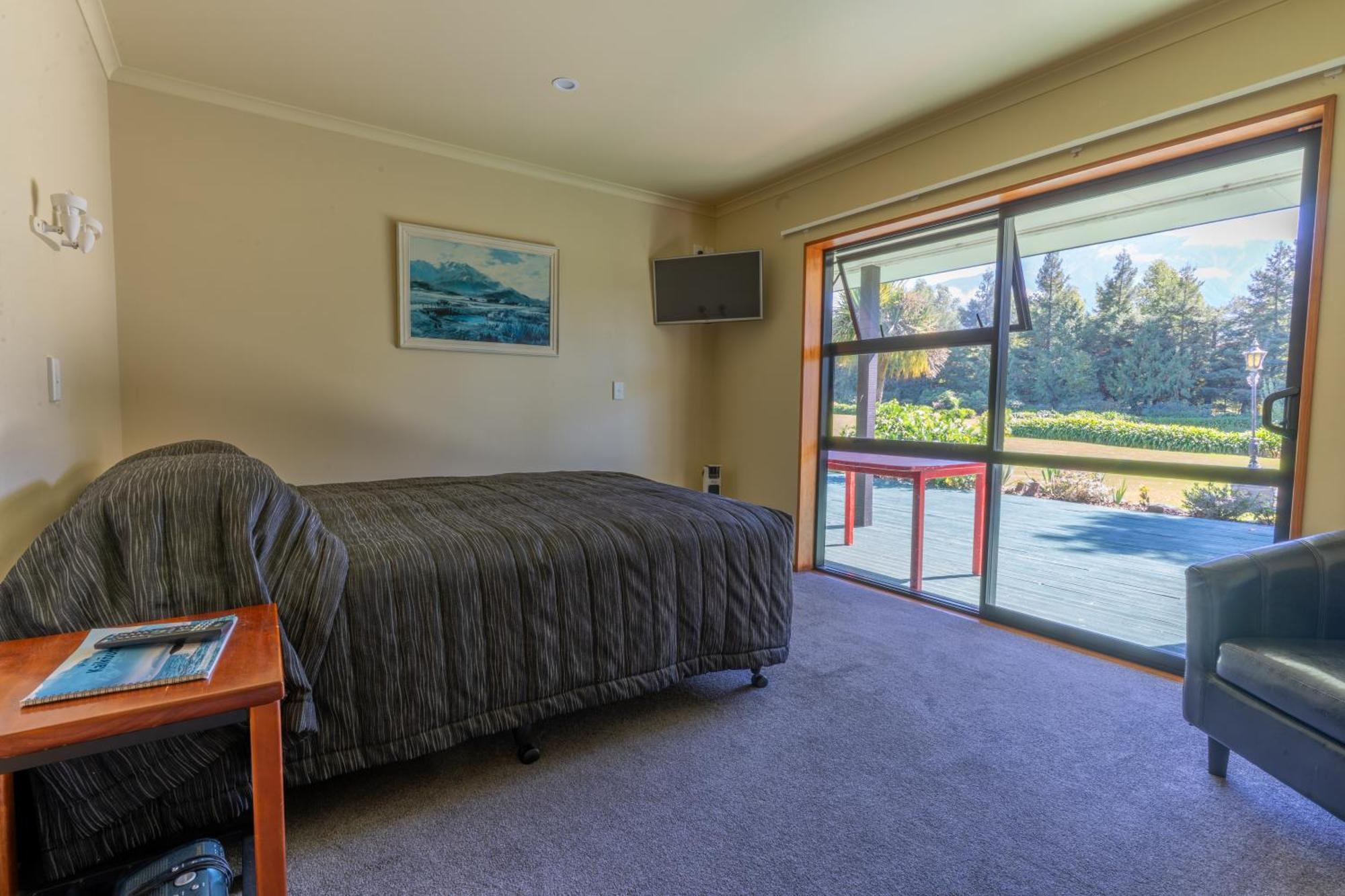Donegal House Hotel Кайкура Екстериор снимка