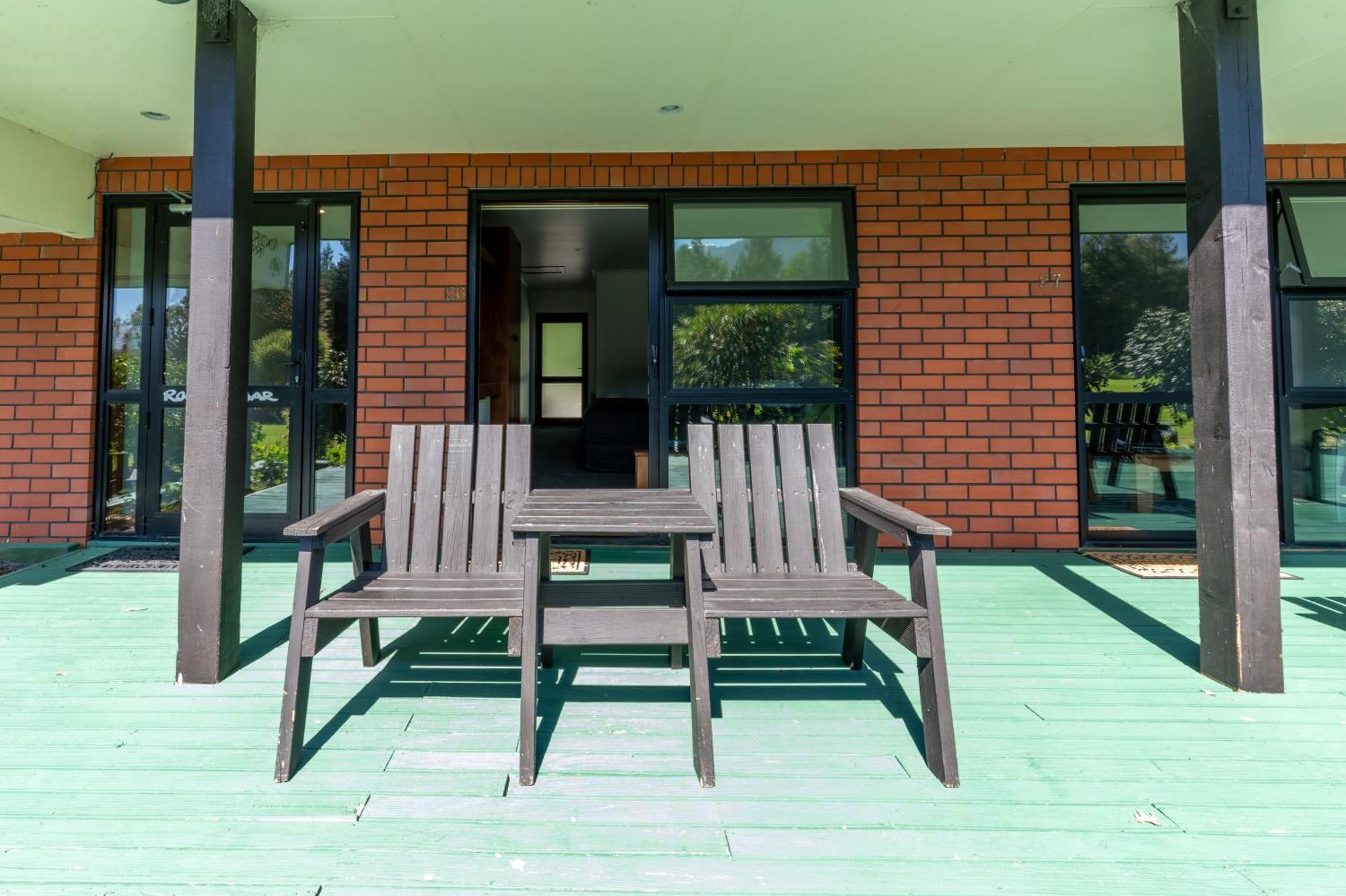 Donegal House Hotel Кайкура Екстериор снимка